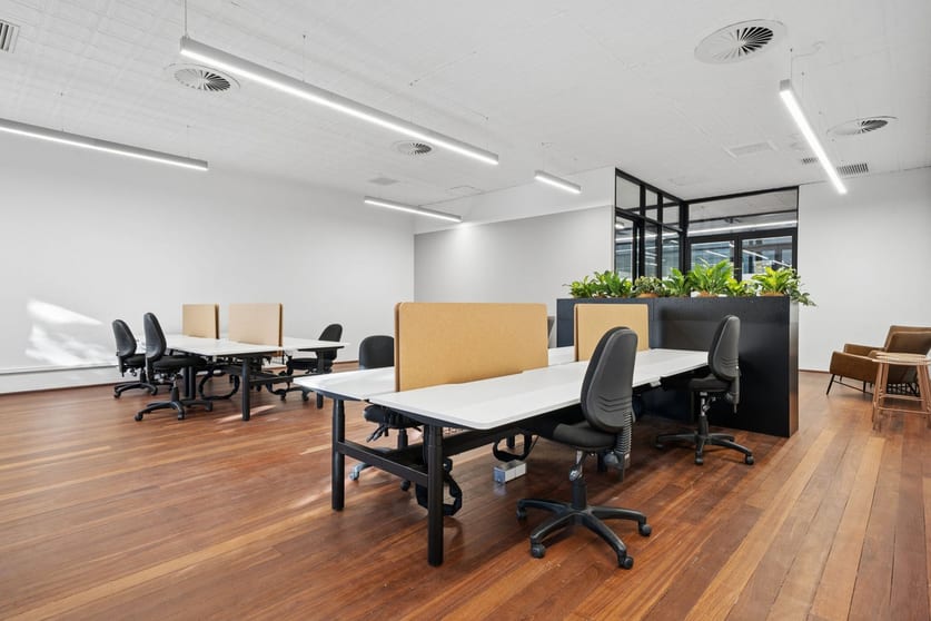 Click to view all images Office 5/131-135 High Street Fremantle WA 6160 - Image 3