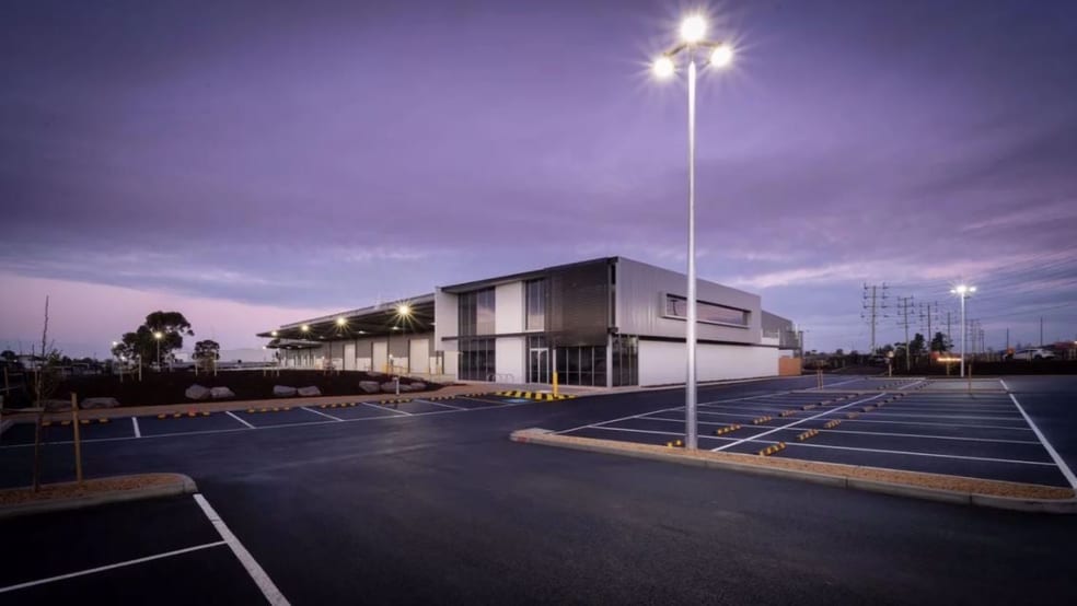 Click to view all images Unit A 121 Dohertys Road Altona North VIC 3025 - Image 3
