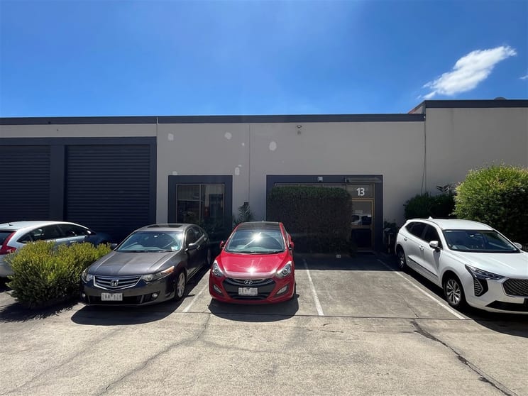 13/12 Edina Ferntree Gully VIC 3156 - Image 1