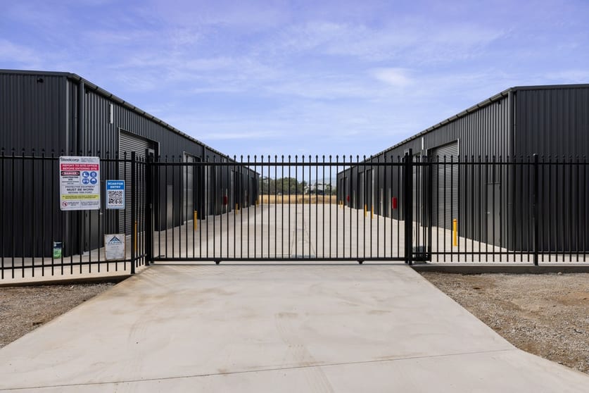 Click to view all images 5 Zinc Court Thurgoona NSW 2640 - Image 1