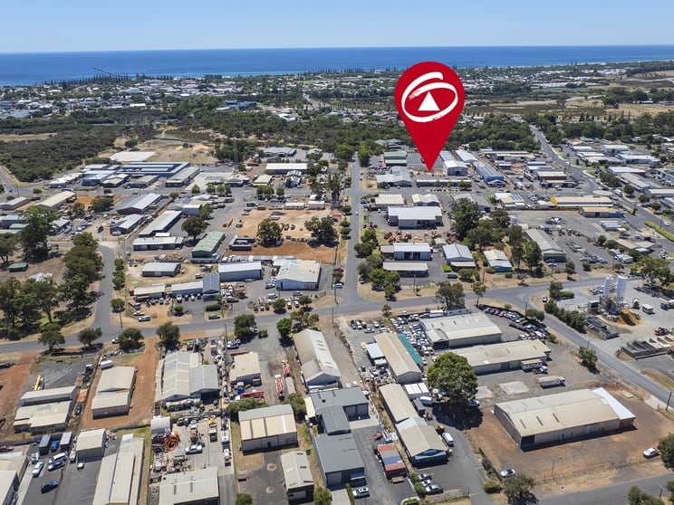 2/41-43 Barlee Street Busselton WA 6280 - Image 2