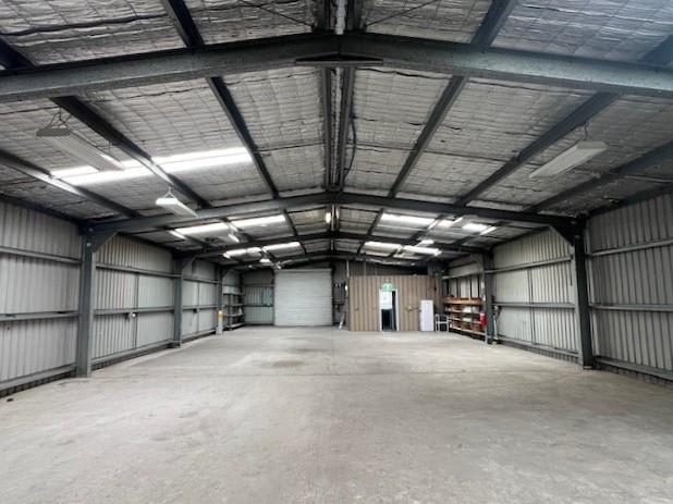 Click to view all images 565 Somerville Road Sunshine West VIC 3020 - Image 2