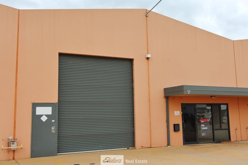 Click to view all images 8/16-24 Whybrow Street Griffith NSW 2680 - Image 1