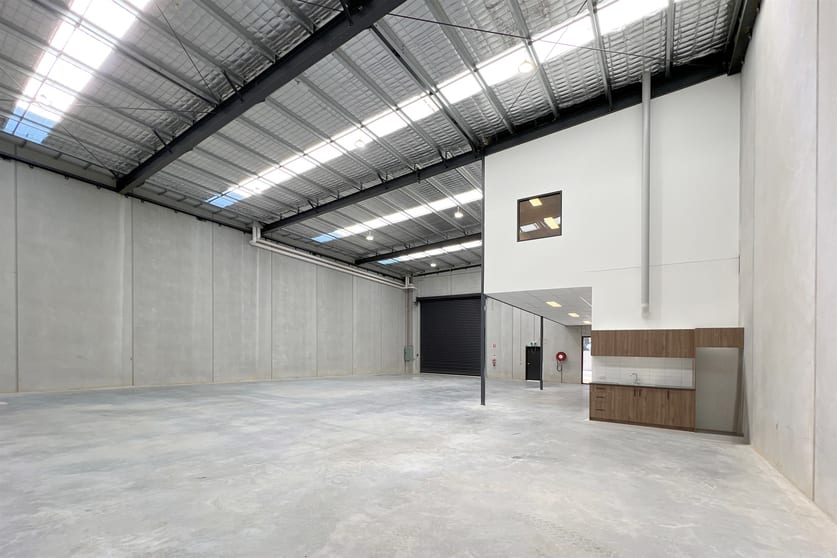 Click to view all images 1/19 Koornang Road Scoresby VIC 3179 - Image 3