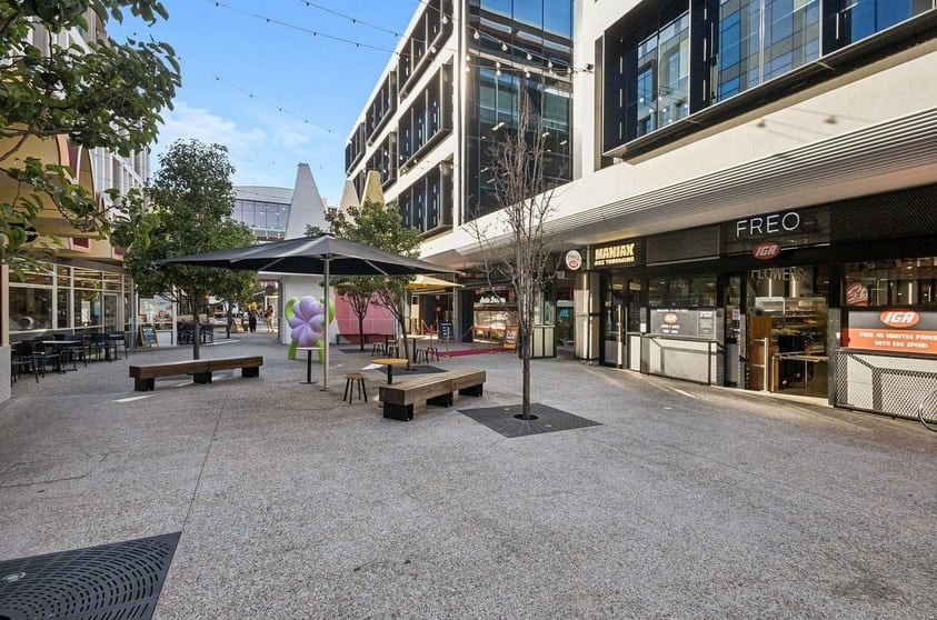 Click to view all images 10 William Street Fremantle WA 6160 - Image 3