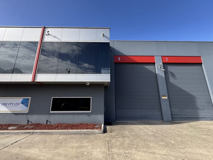 Click to view all images 3/577 Dorset Road Bayswater North VIC 3153 - Image 1