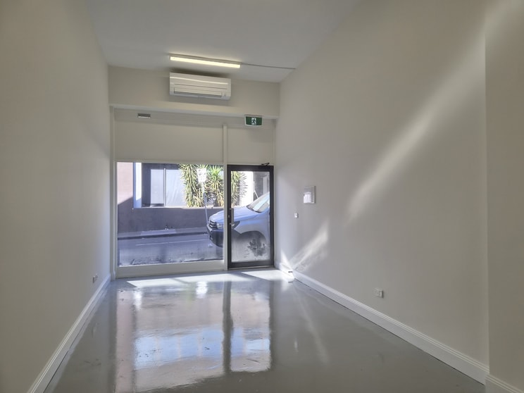 Click to view all images 180 Toorak Road South Yarra VIC 3141 - Image 2