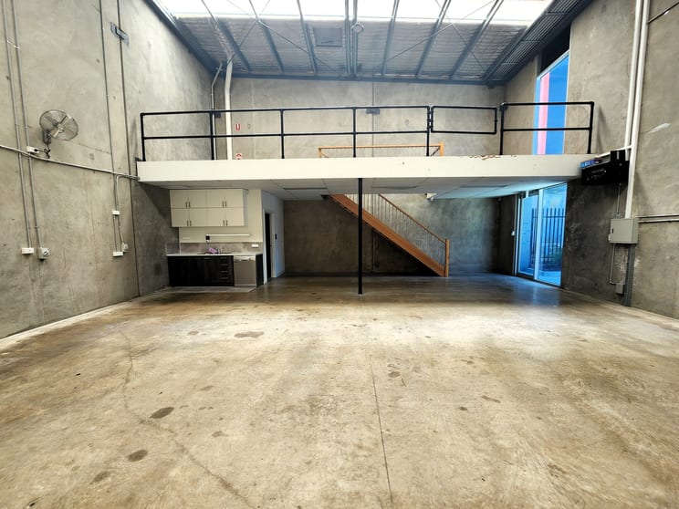 Click to view all images 10/59 Willandra Drive Epping VIC 3076 - Image 2
