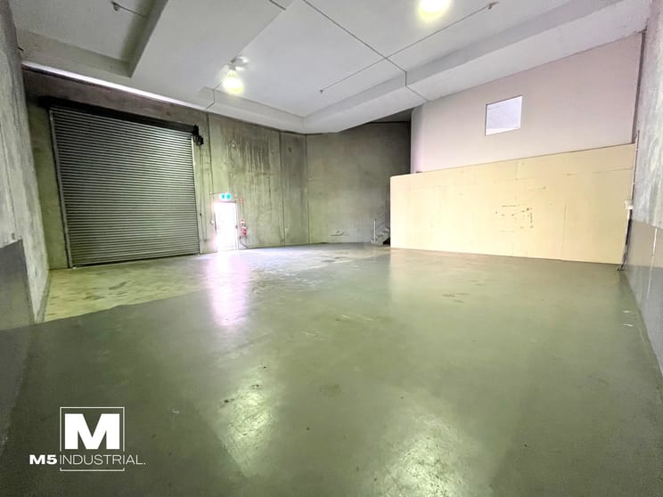 Click to view all images N1/5-7 Hepher Road Campbelltown NSW 2560 - Image 3