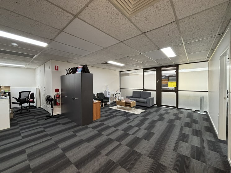 Click to view all images 4 & 5/208-212 Queen Street Campbelltown NSW 2560 - Image 2
