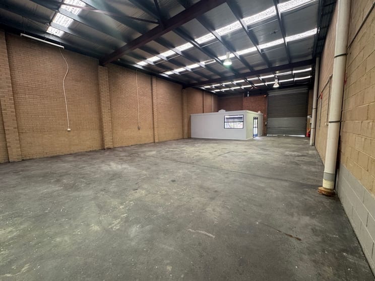 2/10 Hi-Tech Place Rowville VIC 3178 - Image 3