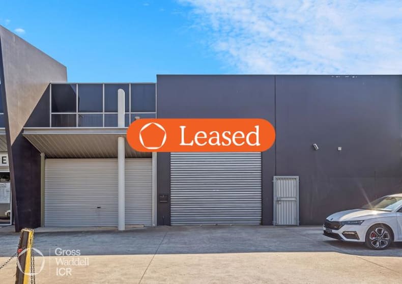 Click to view all images 17 Louis Street Airport West VIC 3042 - Image 1