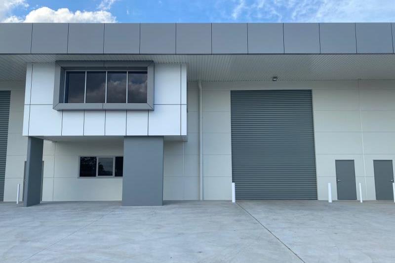 Click to view all images Unit 2/6 Cobar Place Gregory Hills NSW 2557 - Image 3