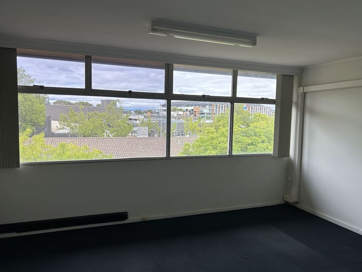 Click to view all images S9/25 Dickson Place Dickson ACT 2602 - Image 3