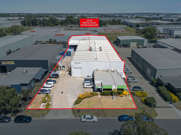 Click to view all images 24 - 26 Hydrive Close Dandenong South VIC 3175 - Image 1