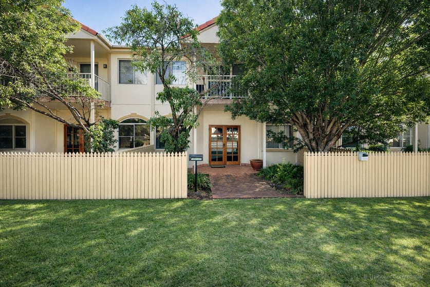 Click to view all images 3/107a Fitzroy Street Warwick QLD 4370 - Image 2