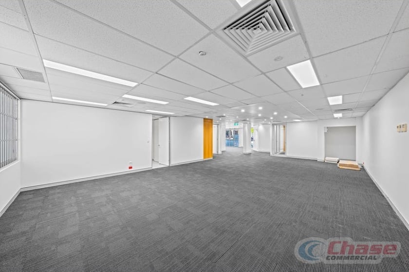 1/4 Park Road Milton QLD 4064 - Image 2