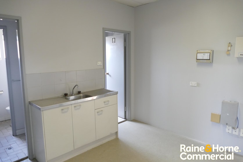 Click to view all images 28/332 Hoxton Park Road Prestons NSW 2170 - Image 3