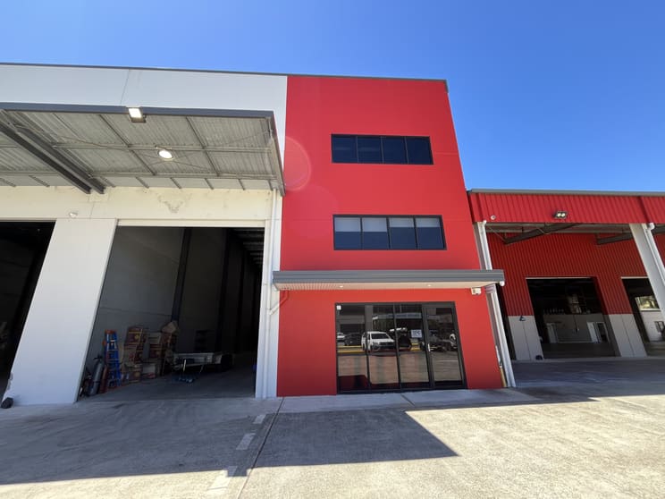 Click to view all images Unit G 15 Stenhouse Drive Cameron Park NSW 2285 - Image 1
