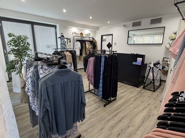 Click to view all images 7/10 Maitland Road Mayfield NSW 2304 - Image 3