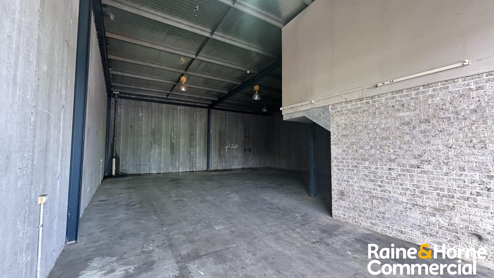 Click to view all images 15/5 Lyn Parade Prestons NSW 2170 - Image 3