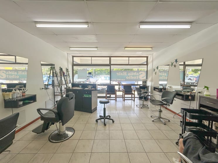 Click to view all images 4/912 David Low Way Marcoola QLD 4564 - Image 3