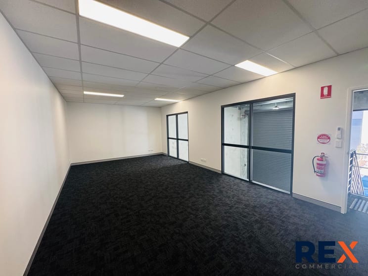 Click to view all images 24 Prebble Street Rochedale QLD 4123 - Image 3