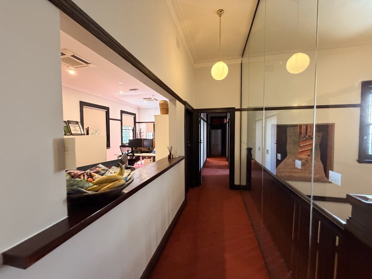 Click to view all images Level 2/429 New South Head Road Double Bay NSW 2028 - Image 3