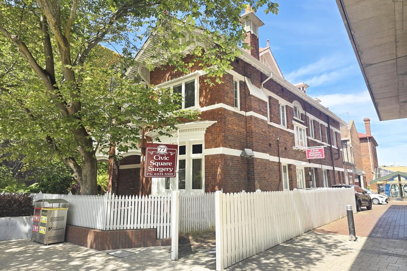 Click to view all images First Floor Offices/75-77 Cameron Street Launceston TAS 7250 - Image 1