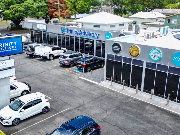 Click to view all images Suite 3/112-118 Mulgrave Road Parramatta Park QLD 4870 - Image 1