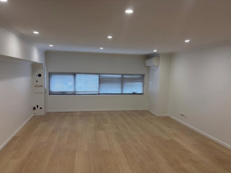 Click to view all images 12B Bailey Avenue Keilor East VIC 3033 - Image 3