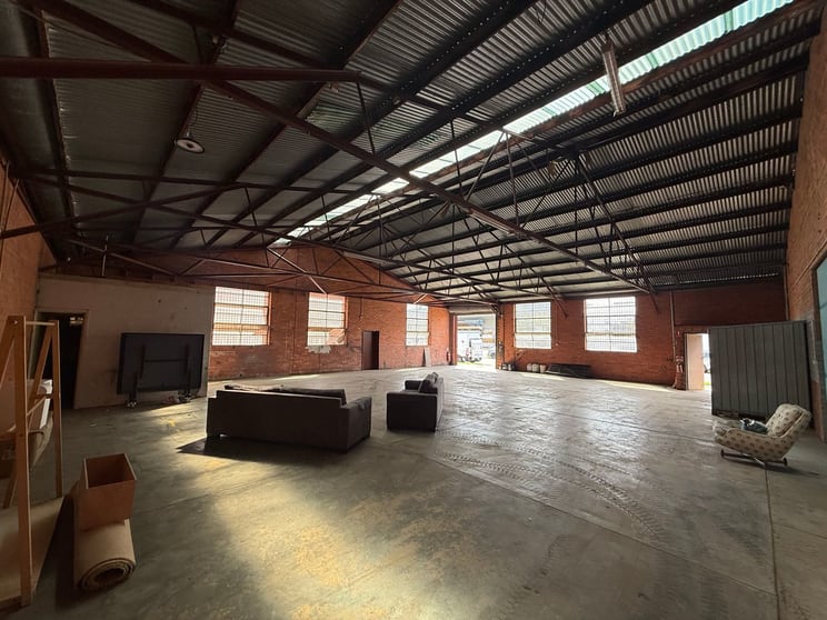 Click to view all images 83A Levanswell Road Moorabbin VIC 3189 - Image 3