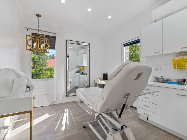 Click to view all images 629 Brunswick Street New Farm QLD 4005 - Image 1