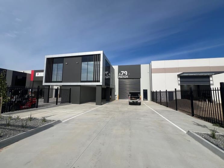 Click to view all images 79a Patch Circuit Laverton North VIC 3026 - Image 1