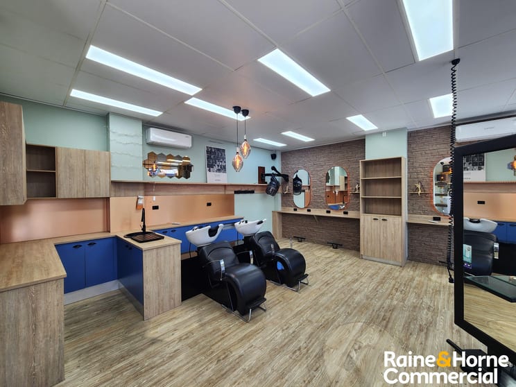 Click to view all images 1 & 2/481 Gympie Road Strathpine QLD 4500 - Image 3