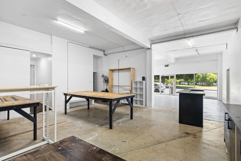 Click to view all images 39 Darby Street Newcastle NSW 2300 - Image 3