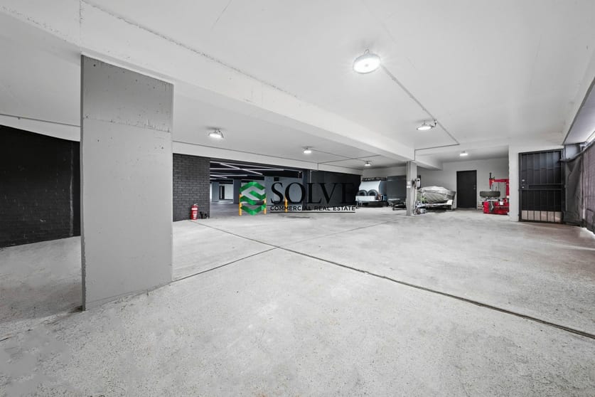 Click to view all images 1 Unit 2/1 Bearing Road Seven Hills NSW 2147 - Image 3
