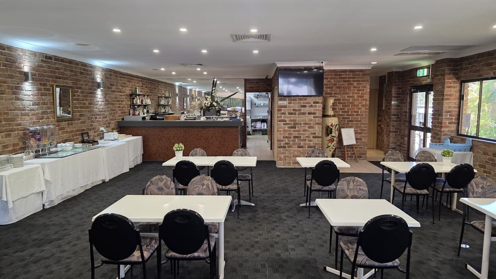 Click to view all images 410 Princes Highway Sylvania NSW 2224 - Image 2