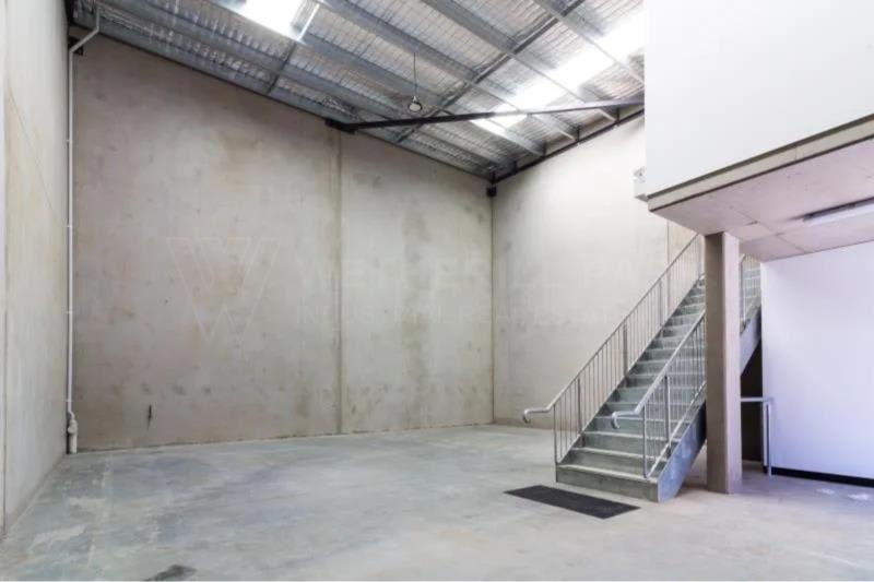 Click to view all images Smeaton Grange NSW 2567 - Image 2
