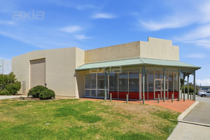 Click to view all images 1/12-14 Baretta Road Wangara WA 6065 - Image 3
