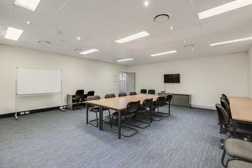 Click to view all images 4/137 Herries Street Toowoomba City QLD 4350 - Image 3