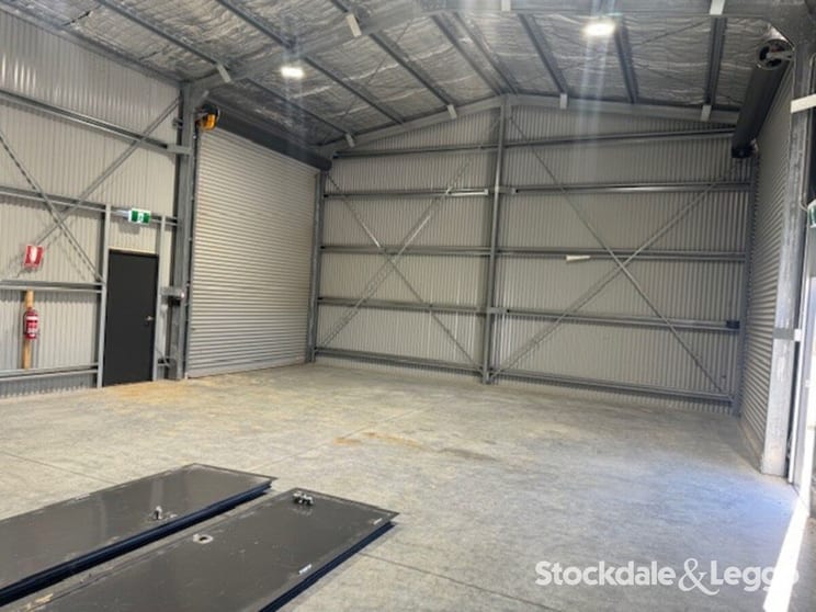 Click to view all images 1 Thomson Street Churchill VIC 3842 - Image 2