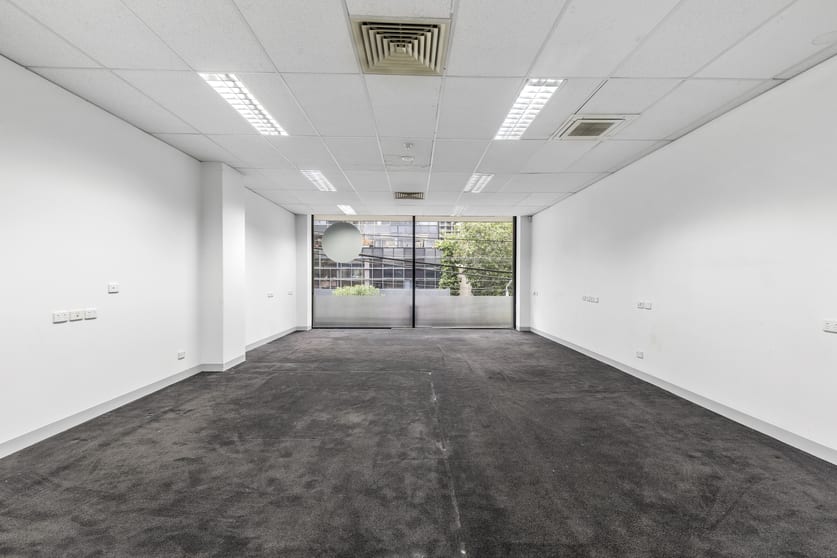 Click to view all images Suite 11/210 Toorak Road South Yarra VIC 3141 - Image 3