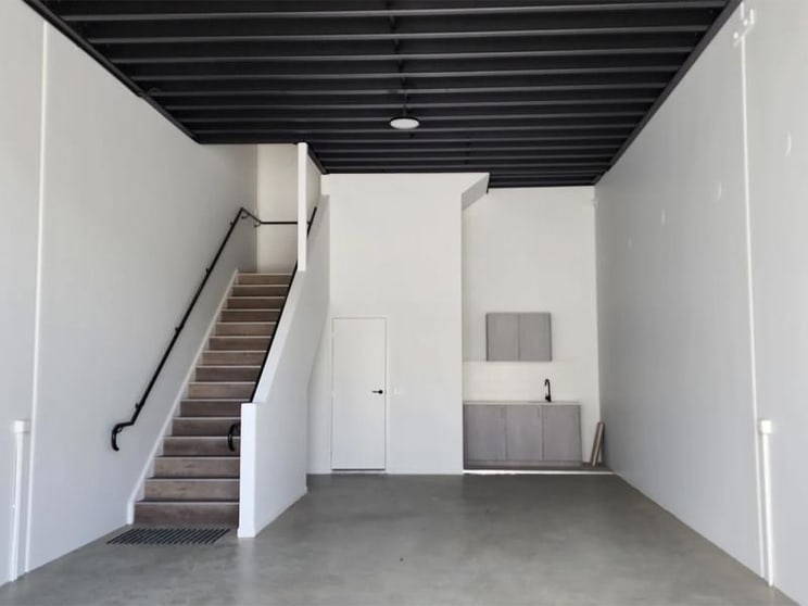 Click to view all images Unit 9/23 Margaret Street Southport QLD 4215 - Image 1