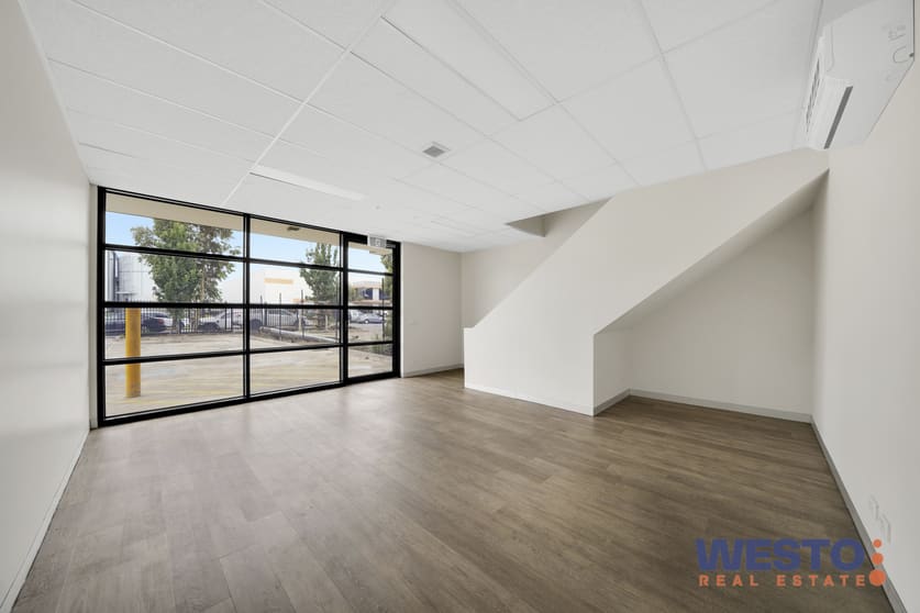 Click to view all images 7 Archer Road Truganina VIC 3029 - Image 3