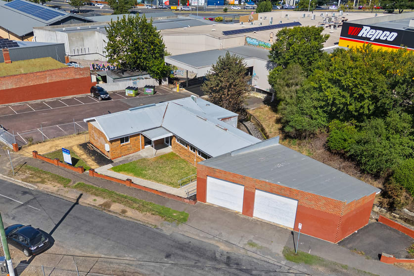Click to view all images 223 Doveton Street North Ballarat Central VIC 3350 - Image 3