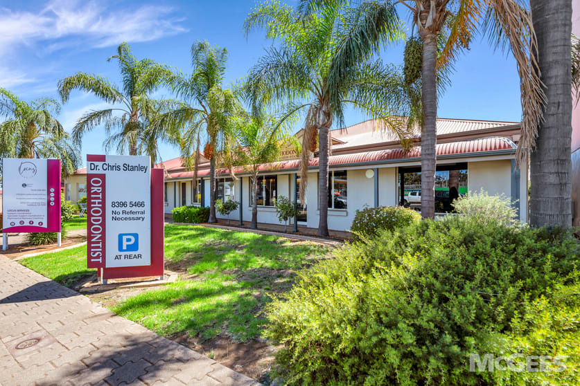 Click to view all images 103 & 109 Salisbury Highway Salisbury SA 5108 - Image 2