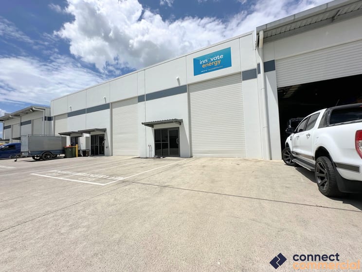 Click to view all images 5/55 Commerce Circuit Yatala QLD 4207 - Image 2