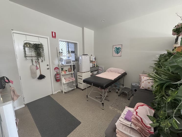 Click to view all images 4/46 Beerburrum Road Caboolture QLD 4510 - Image 3
