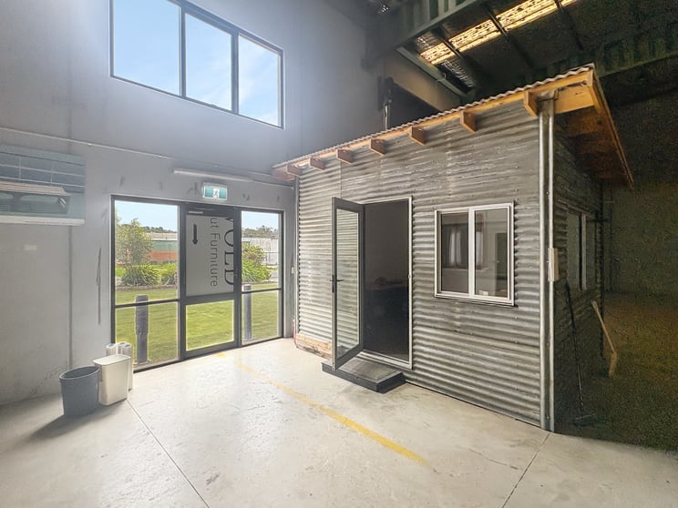 Click to view all images 221-223 Old Hume Highway Mittagong NSW 2575 - Image 3